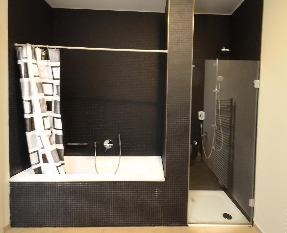 2 - High-Quality In The Heart Of Stuttgart 2 Apartment Ngoại thất bức ảnh