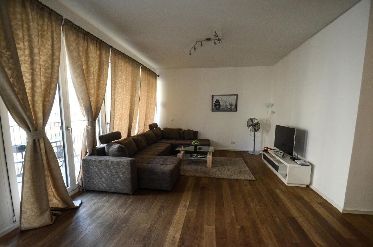 2 - High-Quality In The Heart Of Stuttgart 2 Apartment Ngoại thất bức ảnh