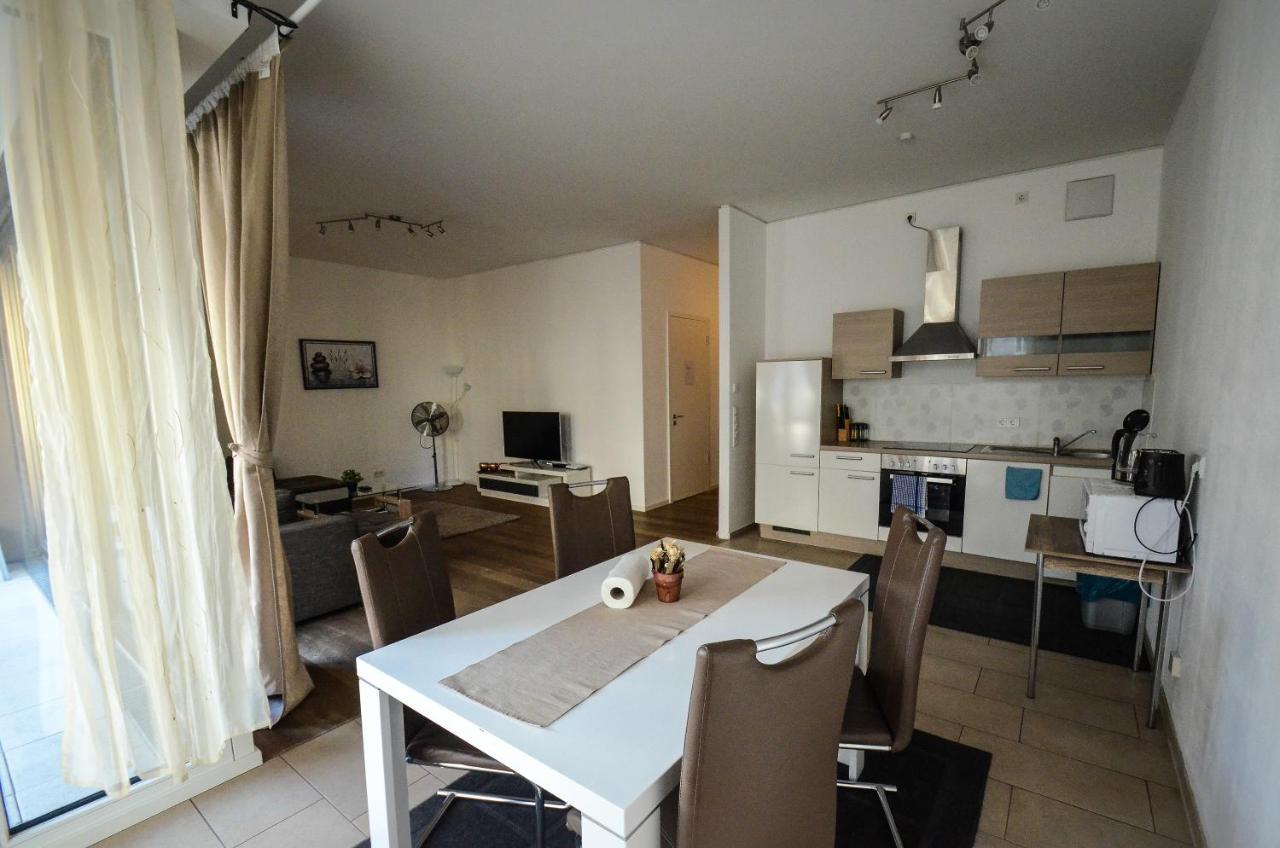 2 - High-Quality In The Heart Of Stuttgart 2 Apartment Ngoại thất bức ảnh