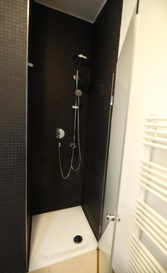2 - High-Quality In The Heart Of Stuttgart 2 Apartment Ngoại thất bức ảnh
