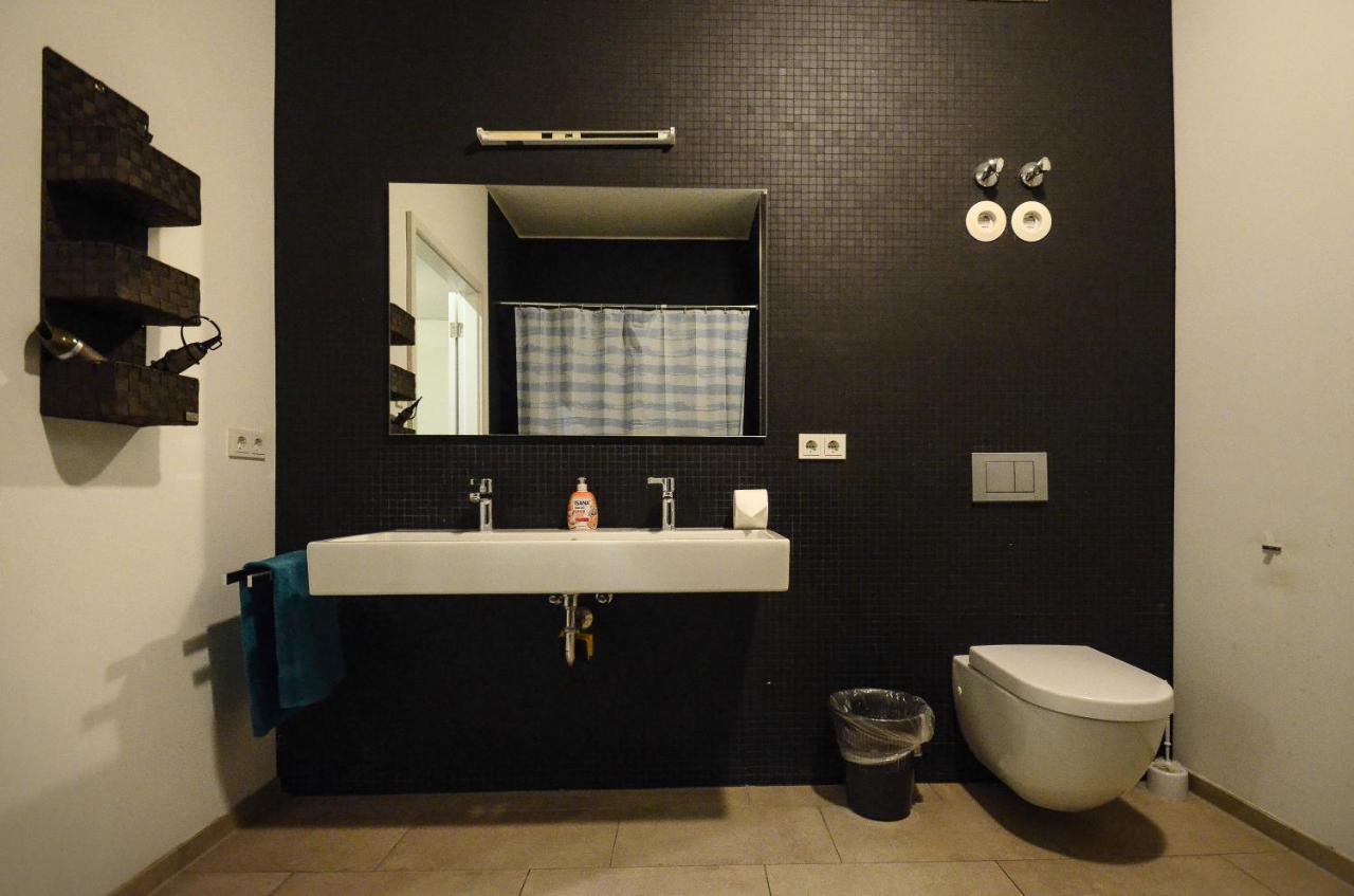2 - High-Quality In The Heart Of Stuttgart 2 Apartment Ngoại thất bức ảnh